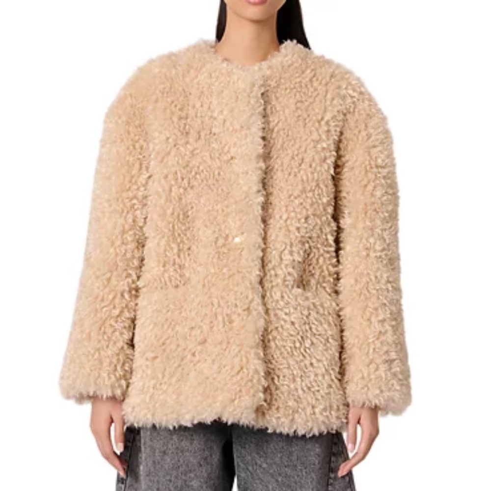 Gimute Short Faux Fur Coat